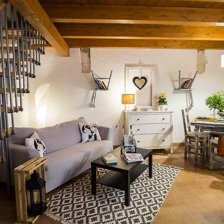 דירות סירקוזה Loft La Casetta Ortigia מראה חיצוני תמונה
