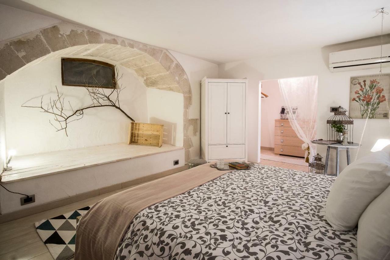 דירות סירקוזה Loft La Casetta Ortigia מראה חיצוני תמונה